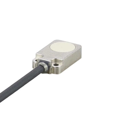 IFM Индуктивный датчик iq2011 IFM Индуктивный датчик iq2011